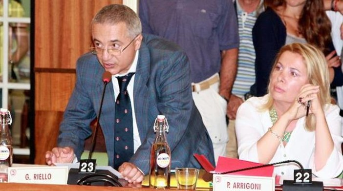 Sanremo: interrogazione urgente del Movimento 5 Stelle matuziano su smaltimento amianto Sanremo: interrogazione urgente del Movimento 5 Stelle matuziano su smaltimento amianto