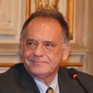 Alessandro Cecchi Paone ai Martedì Letterari del Casinò di Sanremo Alessandro Cecchi Paone ai Martedì Letterari del Casinò di Sanremo