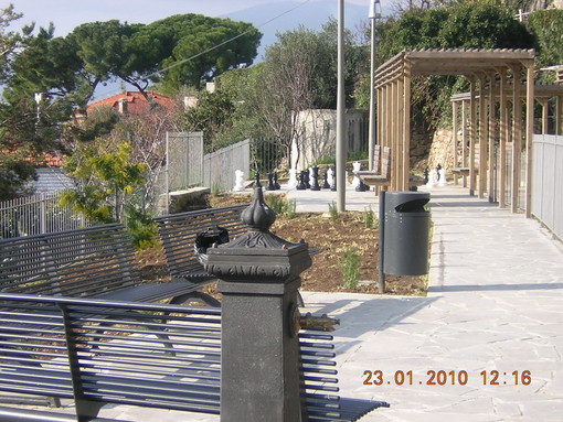 Ospedaletti: approvato dal Consiglio la modifica al regolamento del verde pubblico e privato