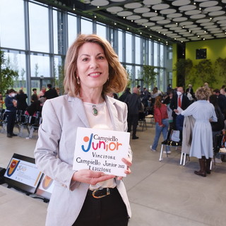 Antonella Sbuelz, neovincitrice del Campiello Junior 2022, domani a Cervo in blu d’inchiostro 2022