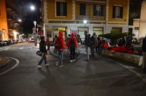 Ventimiglia: cala il numero di migranti al centro di prima accoglienza, adesso sono solo 60 Ventimiglia: cala il numero di migranti al centro di prima accoglienza, adesso sono solo 60