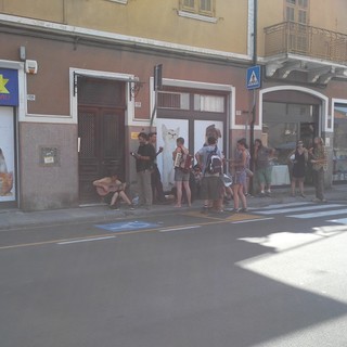 No border arrestato per detenzione di piante di marijuana. La sua difesa in aula: "Piantine utilizzate a scopi terapeutici". Attivisti in tribunale