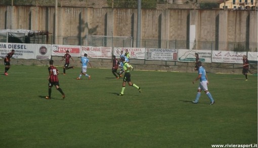 Calcio, Argentina - Sanremese. Ulteriore stretta, potranno assistere alla gara solo i residenti nel Comune di Taggia