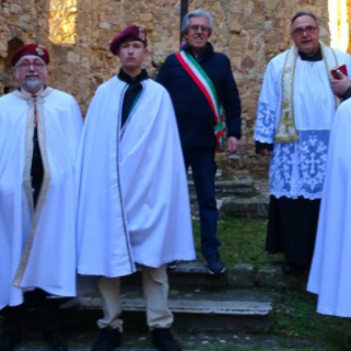 Commemorazione del terremoto nel 1887 a Bajardo: gli Alfieri di Castel Bajardo presenti con un picchetto d’onore