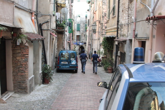 Sanremo: problema immigrazione nella Pigna e referendum, il pensiero di Carmen Boeri Sanremo: problema immigrazione nella Pigna e referendum, il pensiero di Carmen Boeri