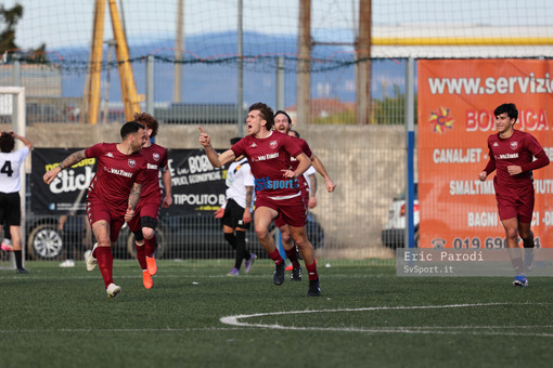 Calcio: Ventimiglia, contro l'Albingaunia funziona la "terapia dei cori". Addiego: "Ci è venuta una testa così, ma è servita" (Video)