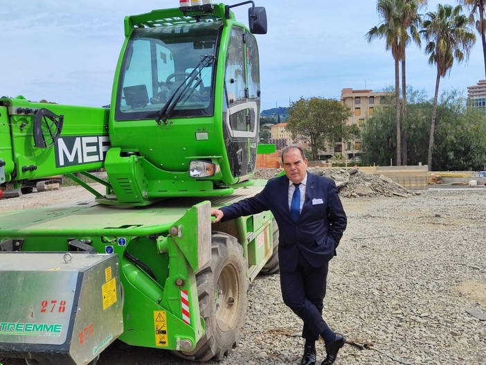 Imperia al voto, Antonello Motosso (Avanti con Scajola sindaco): "Grande impegno per un Borgo san Moro nuovo" (video)