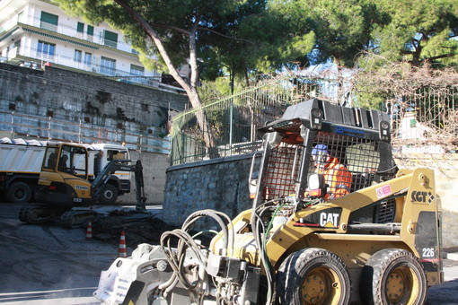 Sanremo: aggiudicati alla 'Tecnostrade' di Ventimiglia i lavori di asfaltatura delle strade Sanremo: aggiudicati alla 'Tecnostrade' di Ventimiglia i lavori di asfaltatura delle strade