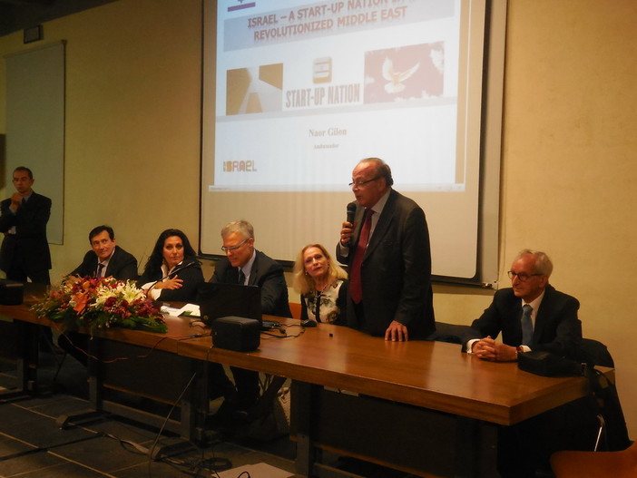 Ventimiglia: ieri sera l’ambasciatore israeliano ha incontrato la cittadinanza proprio durante gli attentati di Parigi Ventimiglia: ieri sera l’ambasciatore israeliano ha incontrato la cittadinanza proprio durante gli attentati di Parigi