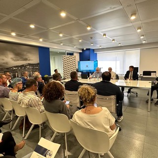 Assemblea regionale per Cna Liguria con un gradito ospite: al confronto e approvazione del bilancio, oltre ai presidenti e direttori territoriali, ha partecipato il vicepresidente nazionale Petri