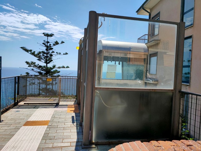 Ascensori di Imperia necessari per abbattere le barriere architettoniche, ma hanno bisogno di manutenzione Ascensori di Imperia necessari per abbattere le barriere architettoniche, ma hanno bisogno di manutenzione