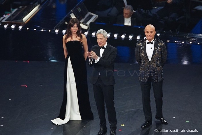 L'Autre Jurie: le pagelle della prima serata di Alice Carli e Nicolò Beretta L'Autre Jurie: le pagelle della prima serata di Alice Carli e Nicolò Beretta