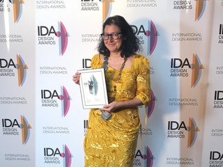 Barbara Amerio con il premio Barbara Amerio con il premio