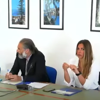 Bordighera, i consiglieri Albanese e Piantoni 'abbandonano' Bassi e 'migrano' nel gruppo misto