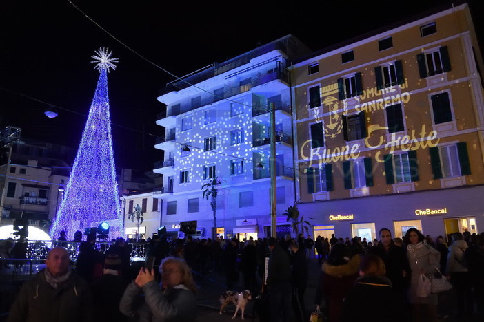Sanremo: via al bando per le luminarie di Natale, l’investimento di Comune e Casinò per animare la città da dicembre al Festival