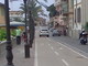 Sanremo: va in spiagga e lascia la sua Porche Cayenne parcheggiata sulla pista ciclabile "Complimenti !" Sanremo: va in spiagga e lascia la sua Porche Cayenne parcheggiata sulla pista ciclabile "Complimenti !"