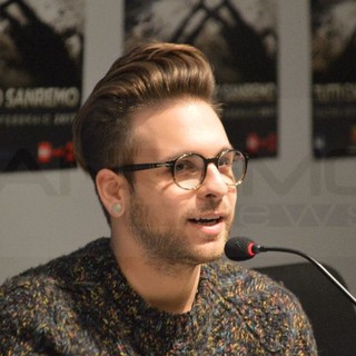 #Sanremo2017: dal talent al Festival Alessio Bernabei e la presenza di Maria come una "mamma"