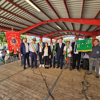 Vallecrosia celebra il gemellaggio con Luserna San Giovanni ai 70 anni del Gruppo Alpini