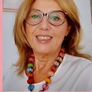 A Sanremo tornano gli appuntamenti di Scrittrici in libreria, Antonella Massa presenta "La custode delle storie perdute" (Foto)