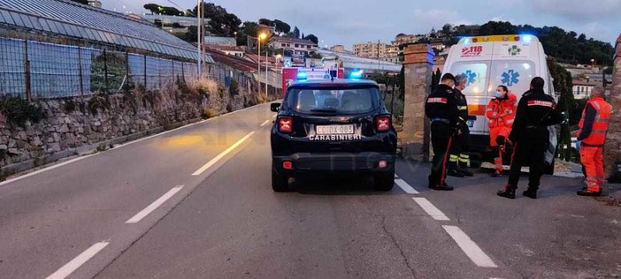 Sanremo: morto 89enne caduto in una campagna in via Val d'Olivi, inutili i soccorsi (Foto) Sanremo: morto 89enne caduto in una campagna in via Val d'Olivi, inutili i soccorsi (Foto)