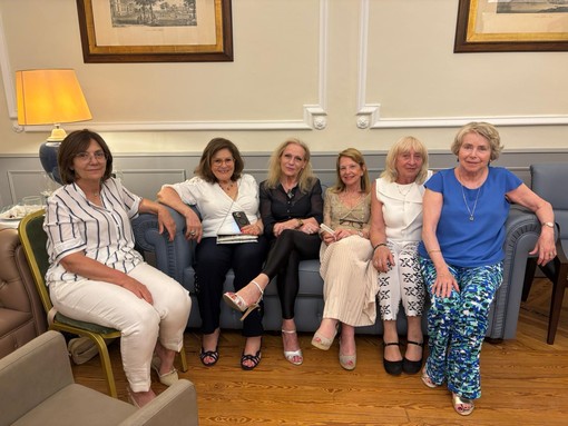 Apericena in musica con l'associazione Italia Israele Ventimiglia Sanremo International (Foto) Apericena in musica con l'associazione Italia Israele Ventimiglia Sanremo International (Foto)