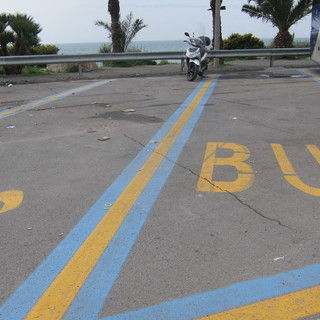 Sanremo: diventano a pagamento i parcheggi per i bus di piazzale Dapporto e Pian di Poma Sanremo: diventano a pagamento i parcheggi per i bus di piazzale Dapporto e Pian di Poma