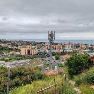 Vallecrosia approva il regolamento comunale per l'installazione di impianti per la telefonia mobile