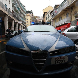 Sanremo: poliziotti aggrediti e feriti, il CONSAP esprime solidarietà e chiede modifiche alle leggi ed alle dotazioni delle forze dell'ordine