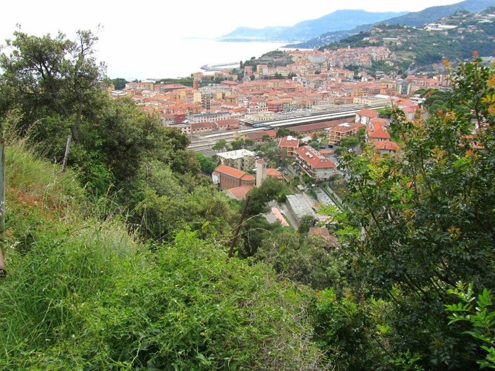 Ventimiglia, 80mila euro per la manutenzione straordinaria dell’Alta Via dei Monti Liguri. Di Muro: "Nuovo passo per valorizzare l'entroterra"