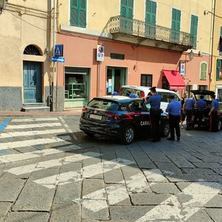 Imperia, il furto di un monopattino all'origine dell'accoltellamento in via Cascione: 27enne libico nei guai Imperia, il furto di un monopattino all'origine dell'accoltellamento in via Cascione: 27enne libico nei guai