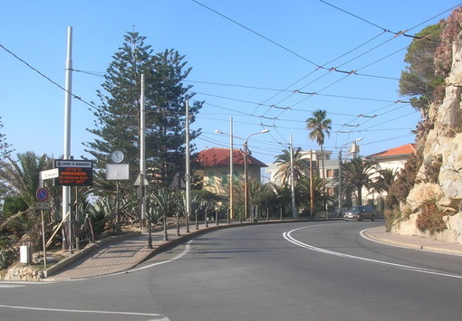 Bordighera: da oggi, al via lavori di opere idrauliche al cimitero d’Arziglia Bordighera: da oggi, al via lavori di opere idrauliche al cimitero d’Arziglia