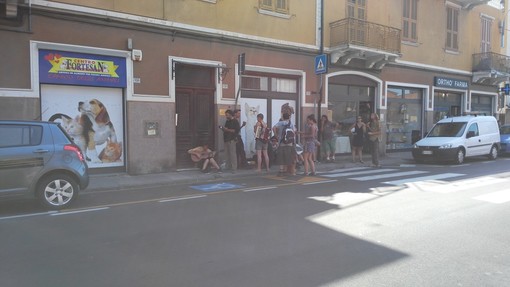 No border arrestato per detenzione di piante di marijuana. La sua difesa in aula: "Piantine utilizzate a scopi terapeutici". Attivisti in tribunale