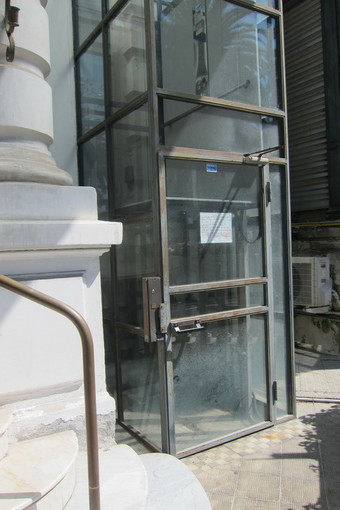 Imperia: chiusi per sicurezza gli ascensori per il Parasio, lo ha deciso il Comune Imperia: chiusi per sicurezza gli ascensori per il Parasio, lo ha deciso il Comune