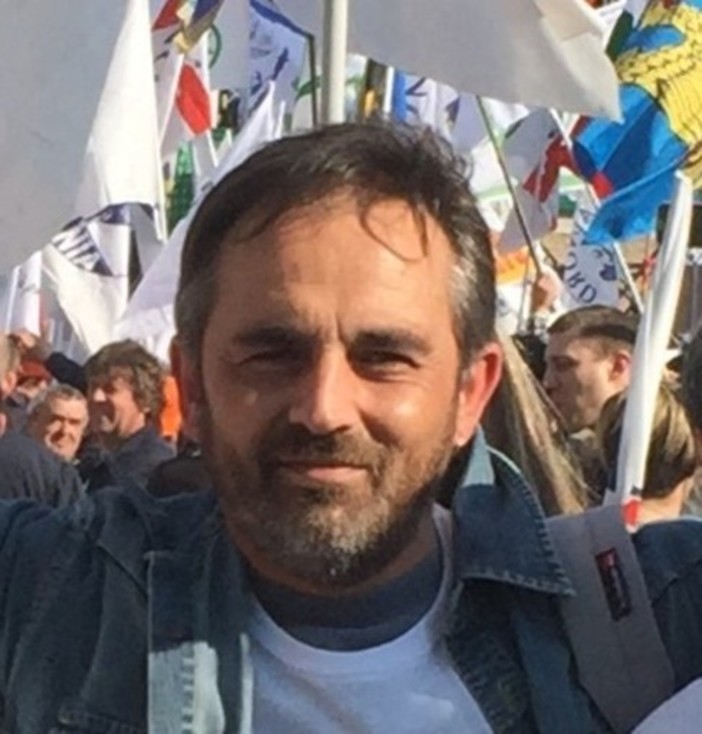 La Regione approva la nuova legge sui trasporti sanitari, Ardenti (Lega), "l'ha votata anche il Pd" La Regione approva la nuova legge sui trasporti sanitari, Ardenti (Lega), "l'ha votata anche il Pd"