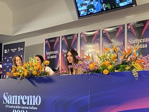 La noia di Angelina Mango conquista tutti: “Ci vuole coraggio a vedere le cose positive della vita”