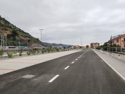 Ventimiglia, confronto sul parcheggio di Corso Genova: navetta interna e lavori verso la conclusione Ventimiglia, confronto sul parcheggio di Corso Genova: navetta interna e lavori verso la conclusione