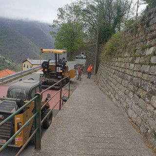 Carpasio: iniziati i lavori di riqualificazione e messa in sicurezza di alcune delle vie del borgo