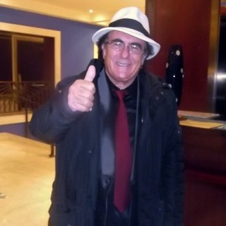 Al Bano conquista Nizza, nel suo primo concerto nella città della Promenade