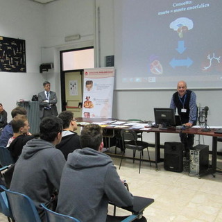 Imperia: donazione organi, l'AIDO ha svolto un incontro formativo nella scuola media superiore Ipsia Imperia: donazione organi, l'AIDO ha svolto un incontro formativo nella scuola media superiore Ipsia