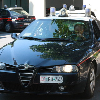 Sanremo: spacciava davanti all'Istituto 'Colombo', 19enne magrebino arrestato dai Carabinieri Sanremo: spacciava davanti all'Istituto 'Colombo', 19enne magrebino arrestato dai Carabinieri