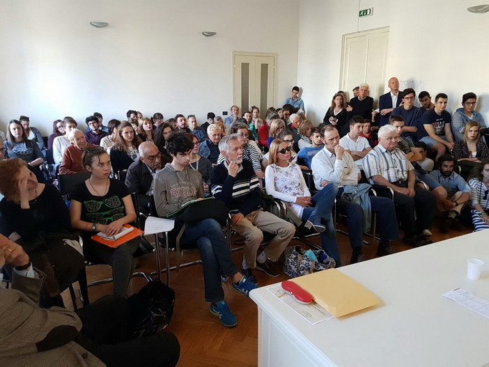 L'associazione culturale 'Michele De Tommaso' ha vinto il primo premio al Premio Nazionale di Certaldo L'associazione culturale 'Michele De Tommaso' ha vinto il primo premio al Premio Nazionale di Certaldo