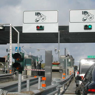 Vento forte, transito sconsigliato agli autocarri sulla A10