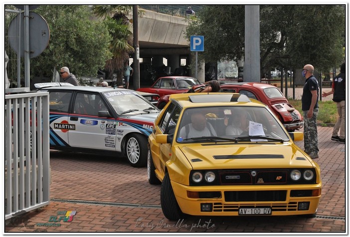 Tutto pronto per il il 1° Raduno Marina degli Aregai: evento dedicato alle auto e moto d'epoca (foto) Tutto pronto per il il 1° Raduno Marina degli Aregai: evento dedicato alle auto e moto d'epoca (foto)