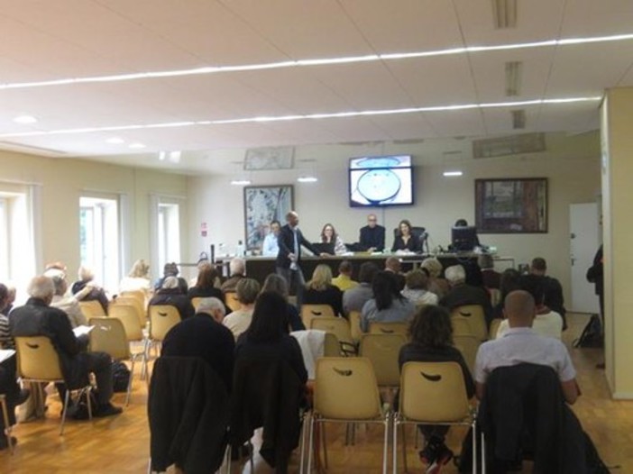 Nizza: al via l'asta per gioielli e oggetti d'oro. Ecco come partecipare Nizza: al via l'asta per gioielli e oggetti d'oro. Ecco come partecipare