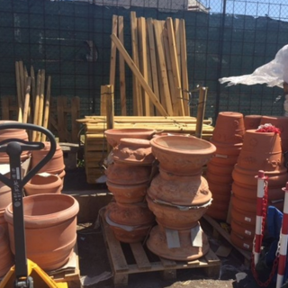 Da Anfosso Agraria non solo giardinaggio, mangimi e attrezzature di campagna, ma anche apicultura, equitazione, toelettatura e molto altro ancora