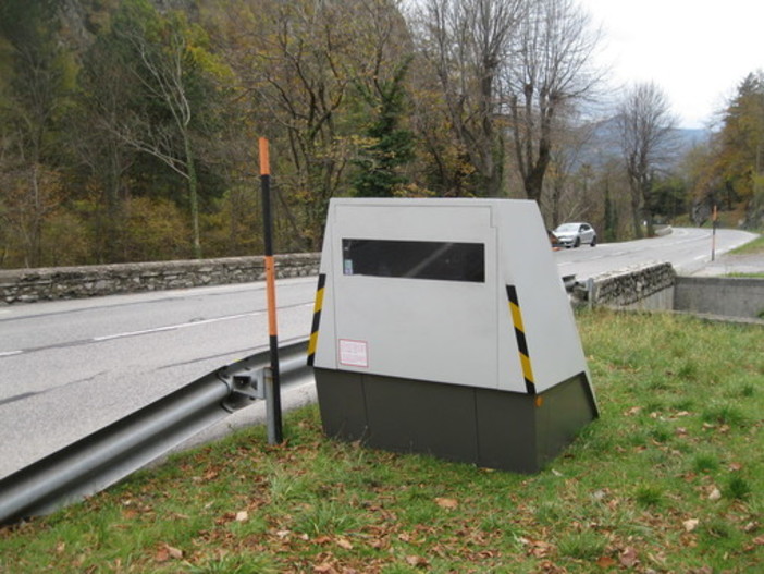 Automobilisti italiani attenzione: 5 nuovi autovelox sulla Moyenne-Corniche fra Nizza e Mentone