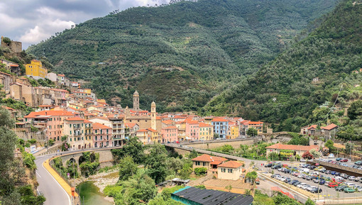 Badalucco: gatti in libertà causano degrado in paese, il Sindaco emana ordinanza per regolamentare le colonie feline