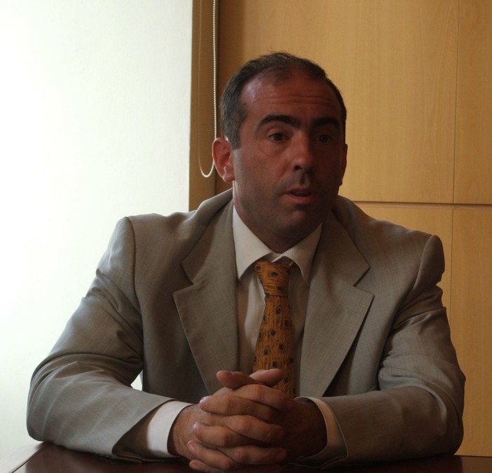 L'assessore Giovanni Ballestra L'assessore Giovanni Ballestra