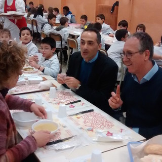 Sanremo: blitz di Biancheri e Il Grande nella scuola di via Volta e poi la visita alla mensa "Abbiamo mangiato bene, i fruitori sono soddisfatti"