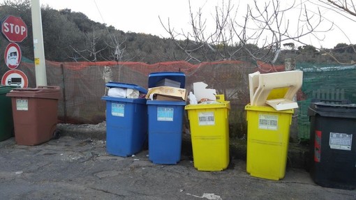 Imperia: la ditta campana De Vizia vince l'appalto quinquennale per il nuovo servizio rifiuti del capoluogo, Teknoservice fuori dai giochi